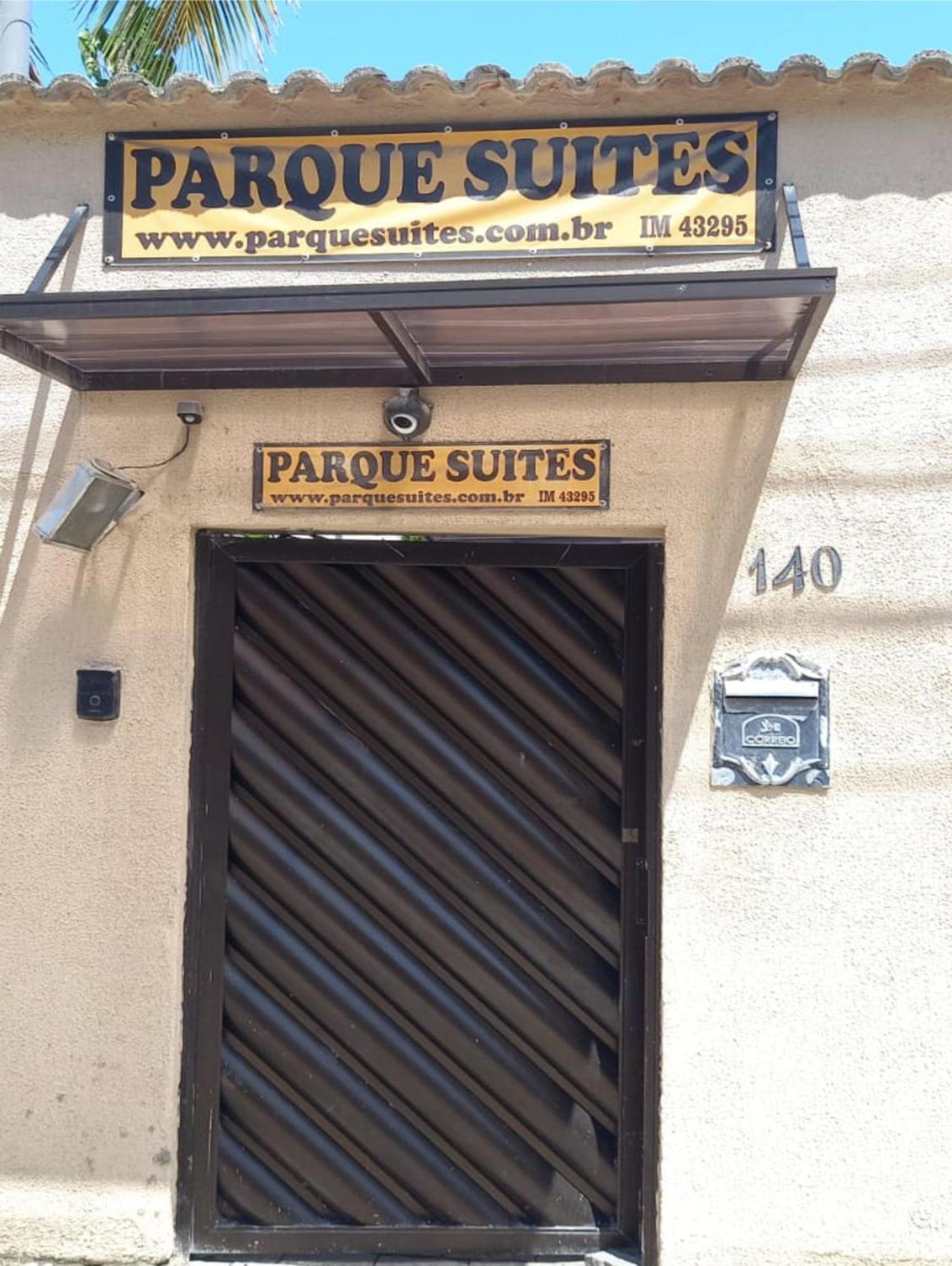 Pousada Parque Suites Estacionamento E Piscina Guaruja Ngoại thất bức ảnh