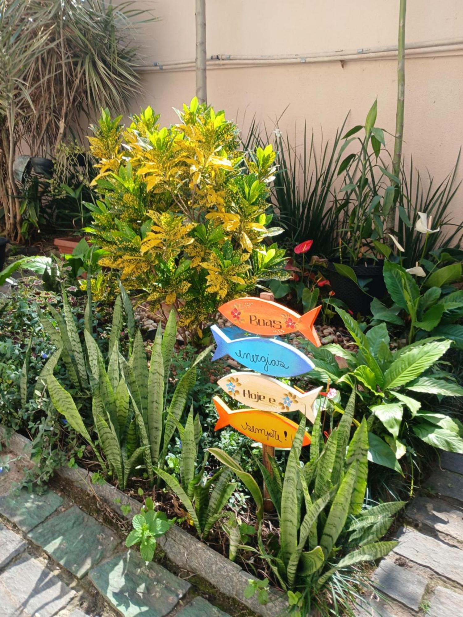 Pousada Parque Suites Estacionamento E Piscina Guaruja Ngoại thất bức ảnh
